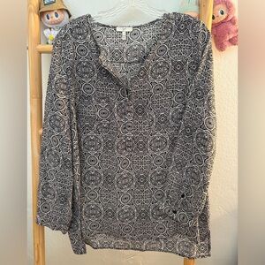 Joie Gray Buttoned Blouse with Mandarin Collar